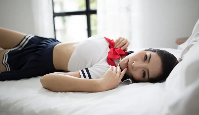 Shy Bookworn FantasyGF